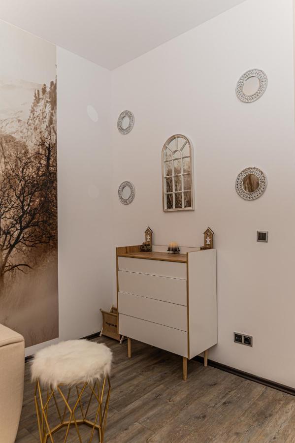 Aki Studio Silver Mountain פויאנה ברשוב מראה חיצוני תמונה